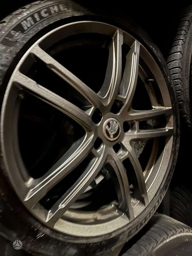 Skoda, lengvojo lydinio, R19