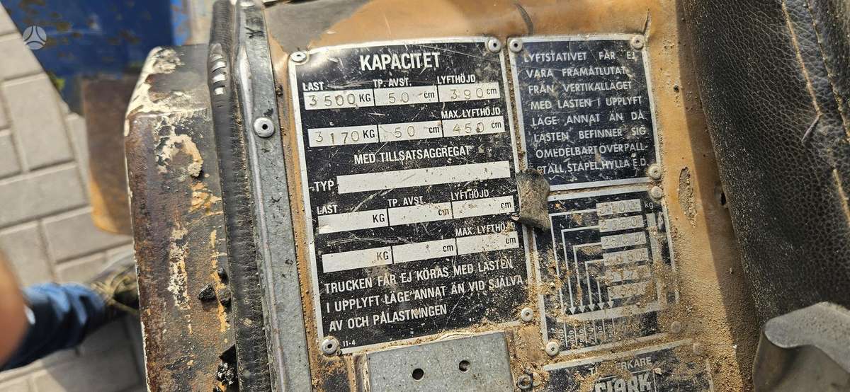 Clark Y70, вилочные погрузчики