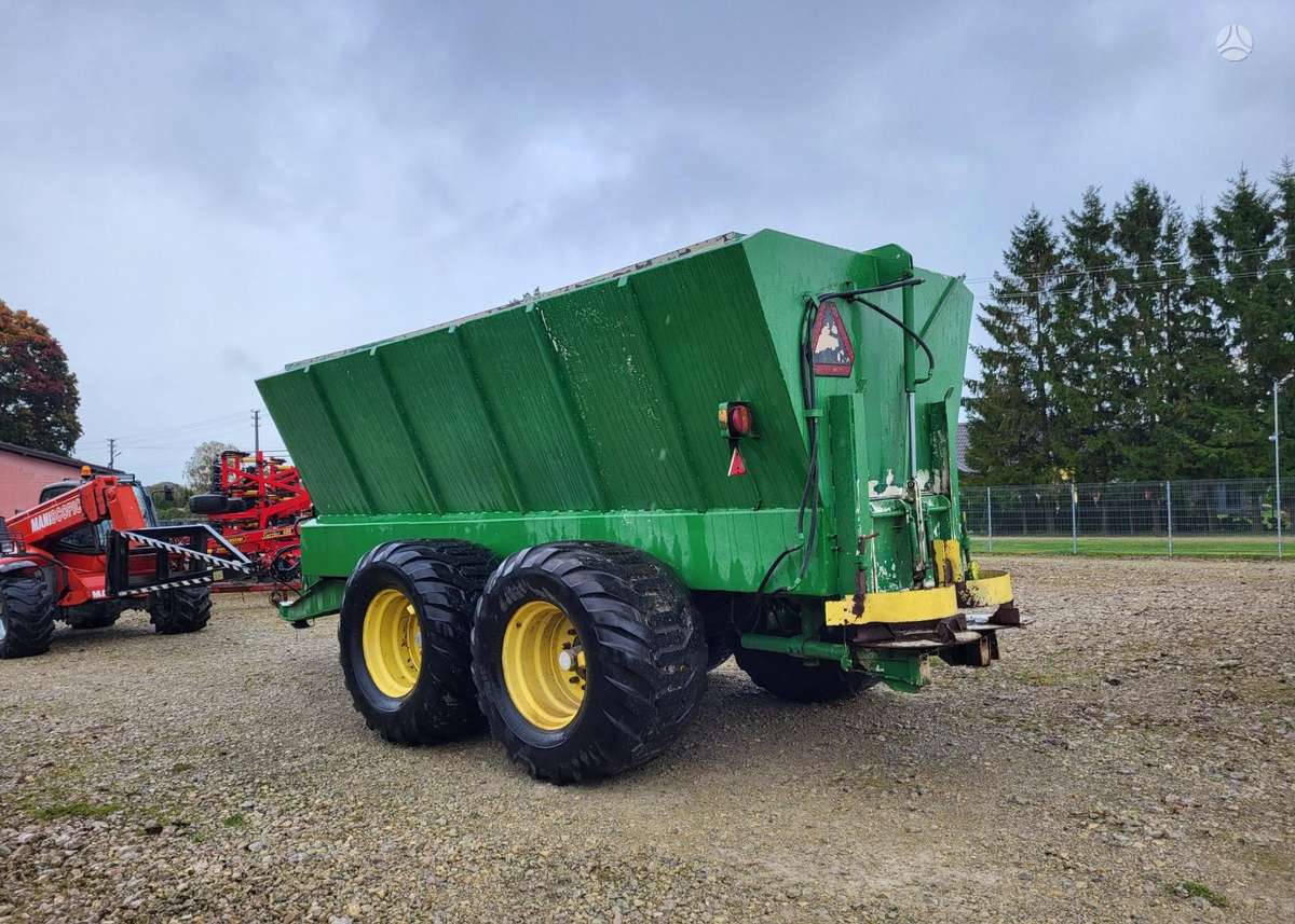 AGRO HILL SPRIDAREN, spreaders