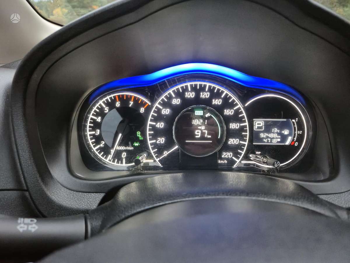 Nissan Note, 1.2 l., Хэтчбек