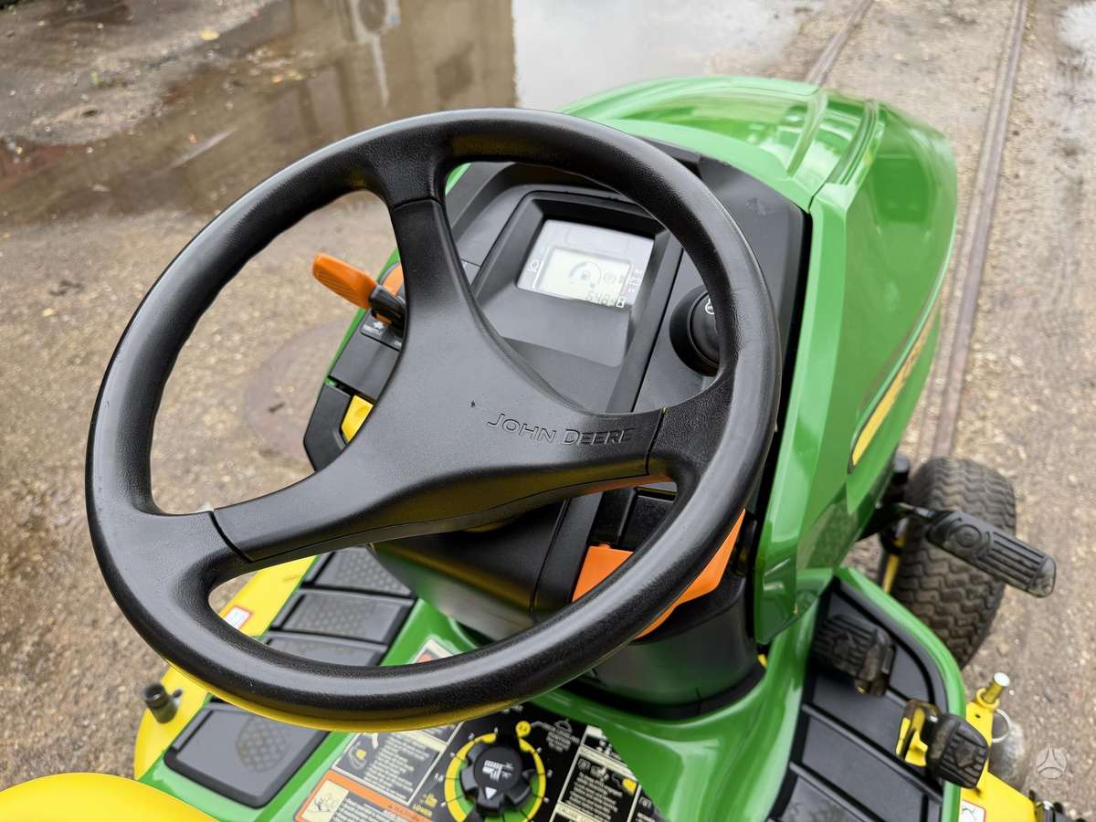 John Deere X350, садовые тракторы
