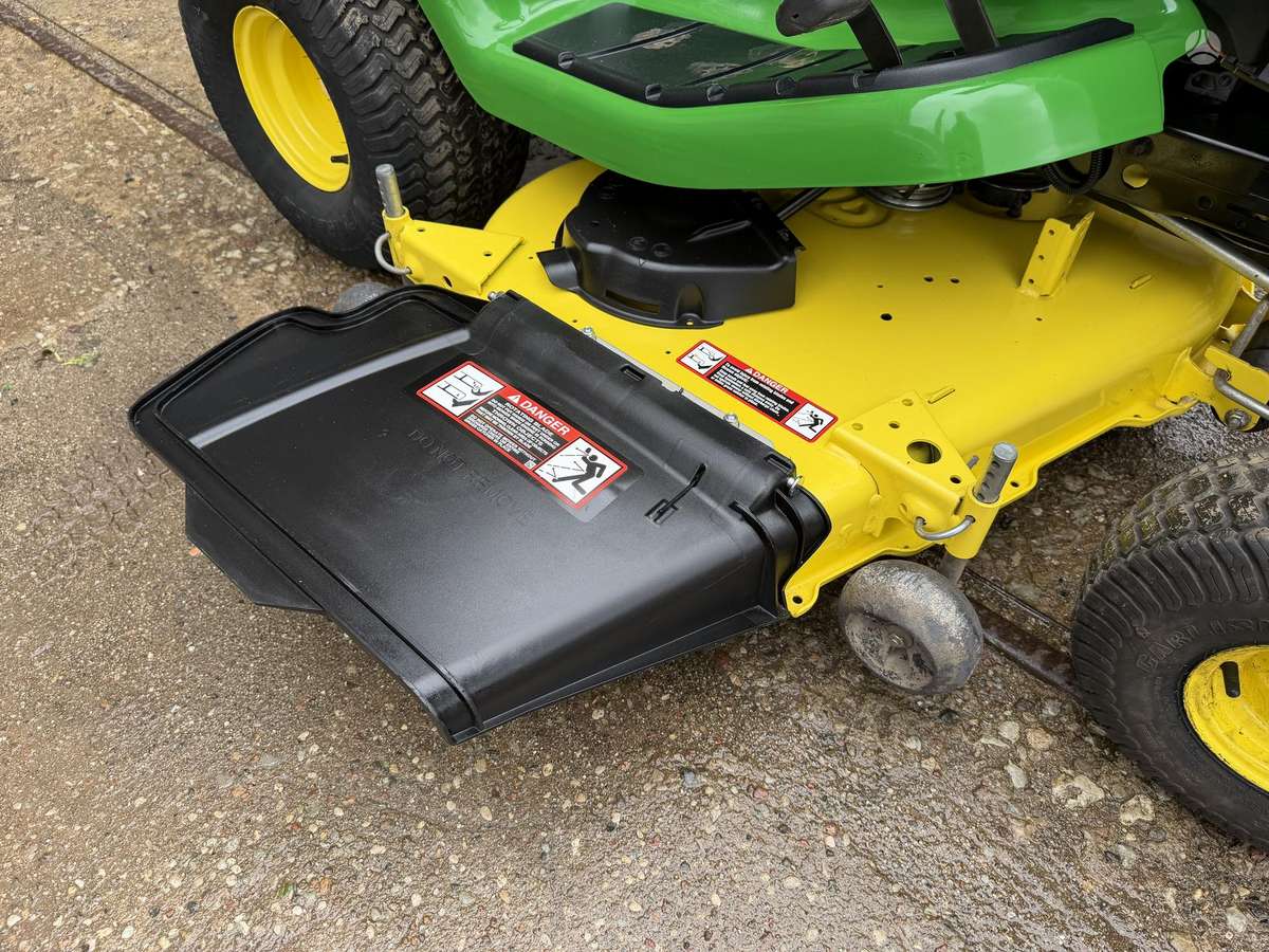 John Deere X350, садовые тракторы