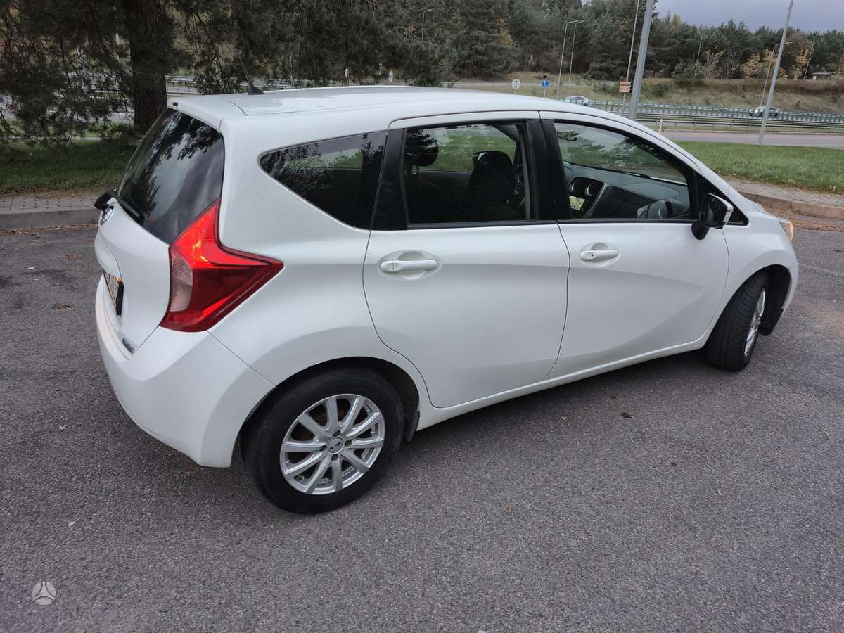 Nissan Note, 1.2 l., Хэтчбек