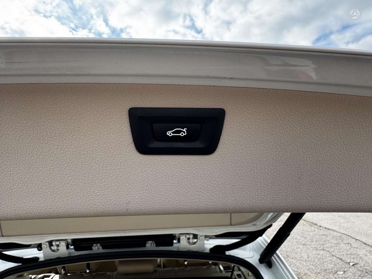 BMW 320, 2.0 l., universalas
