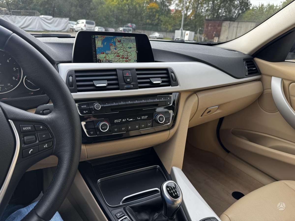 BMW 320, 2.0 l., universalas