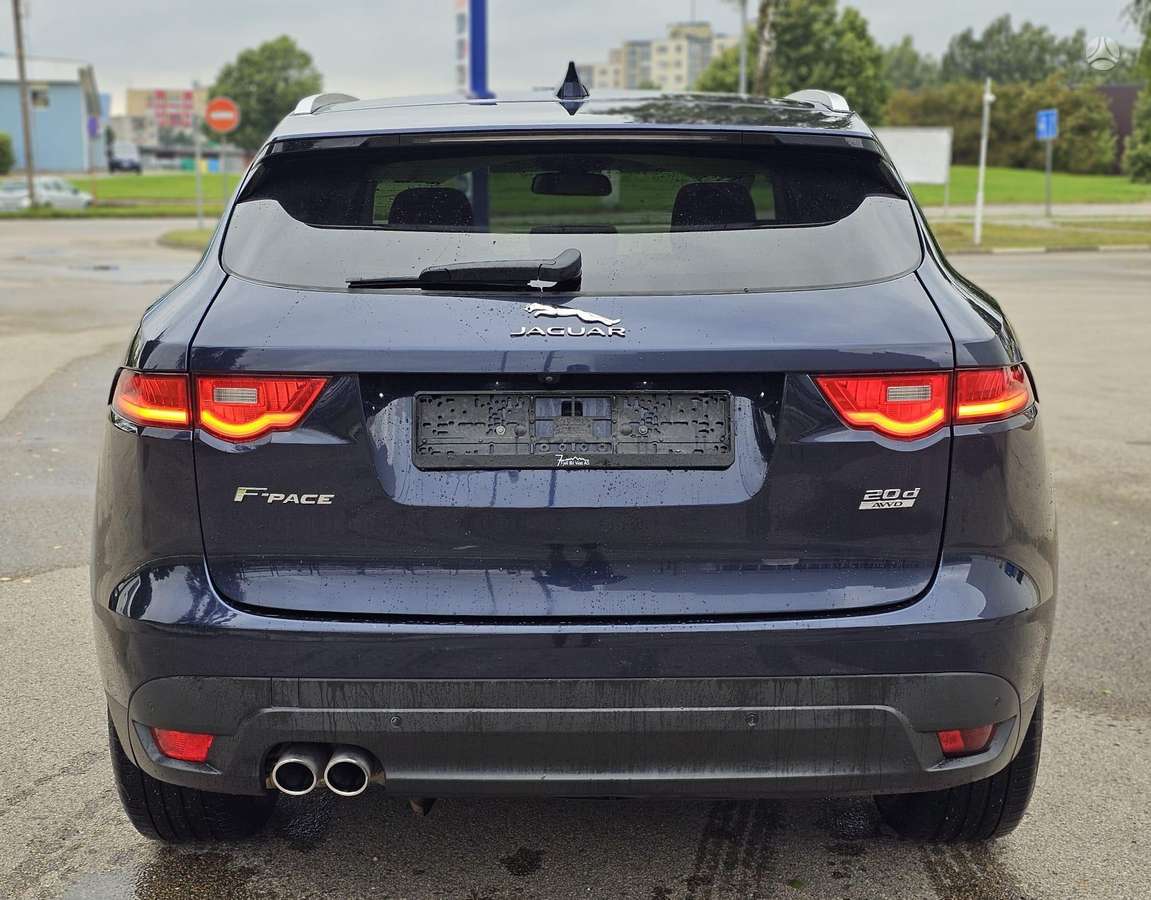 Jaguar F-Pace Dalimis