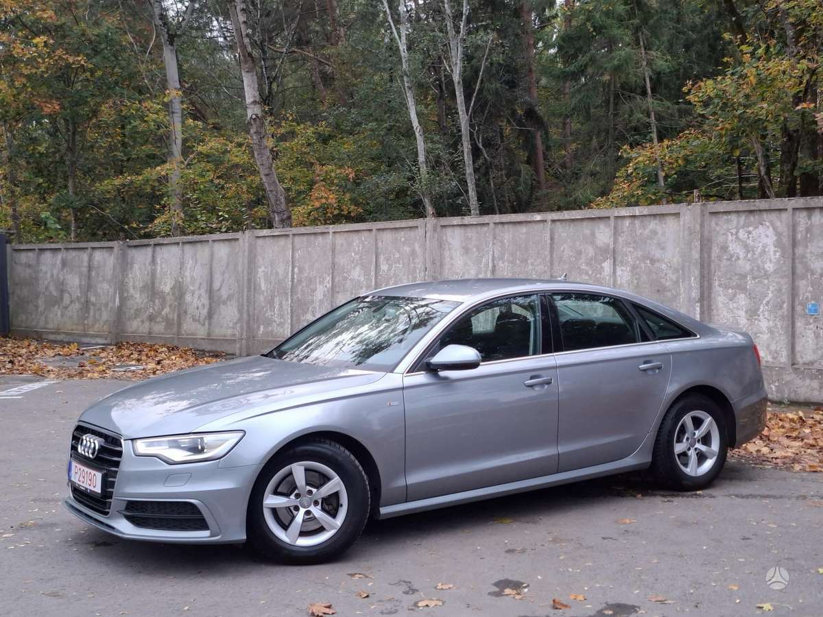 Audi A6, 2.0 l., Седан