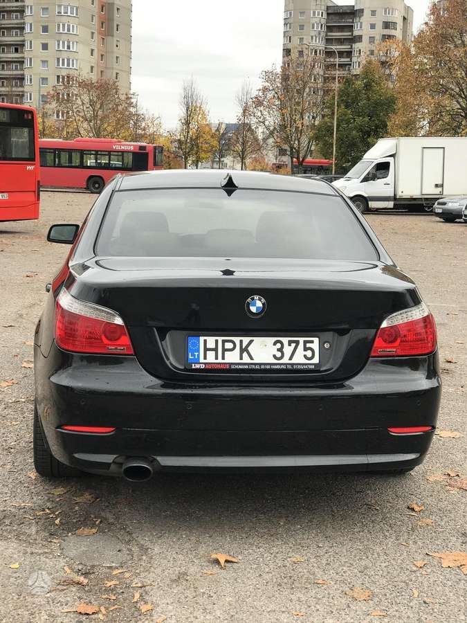 BMW 520, 2.0 l., Седан