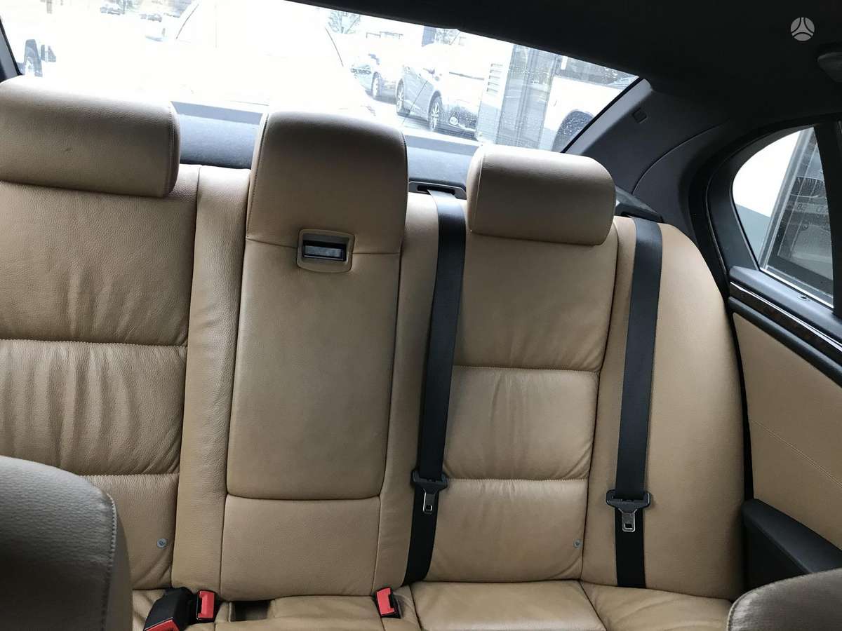 BMW 520, 2.0 l., Седан