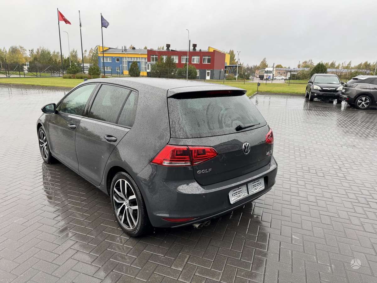 Volkswagen Golf, 2.0 l., hatchback