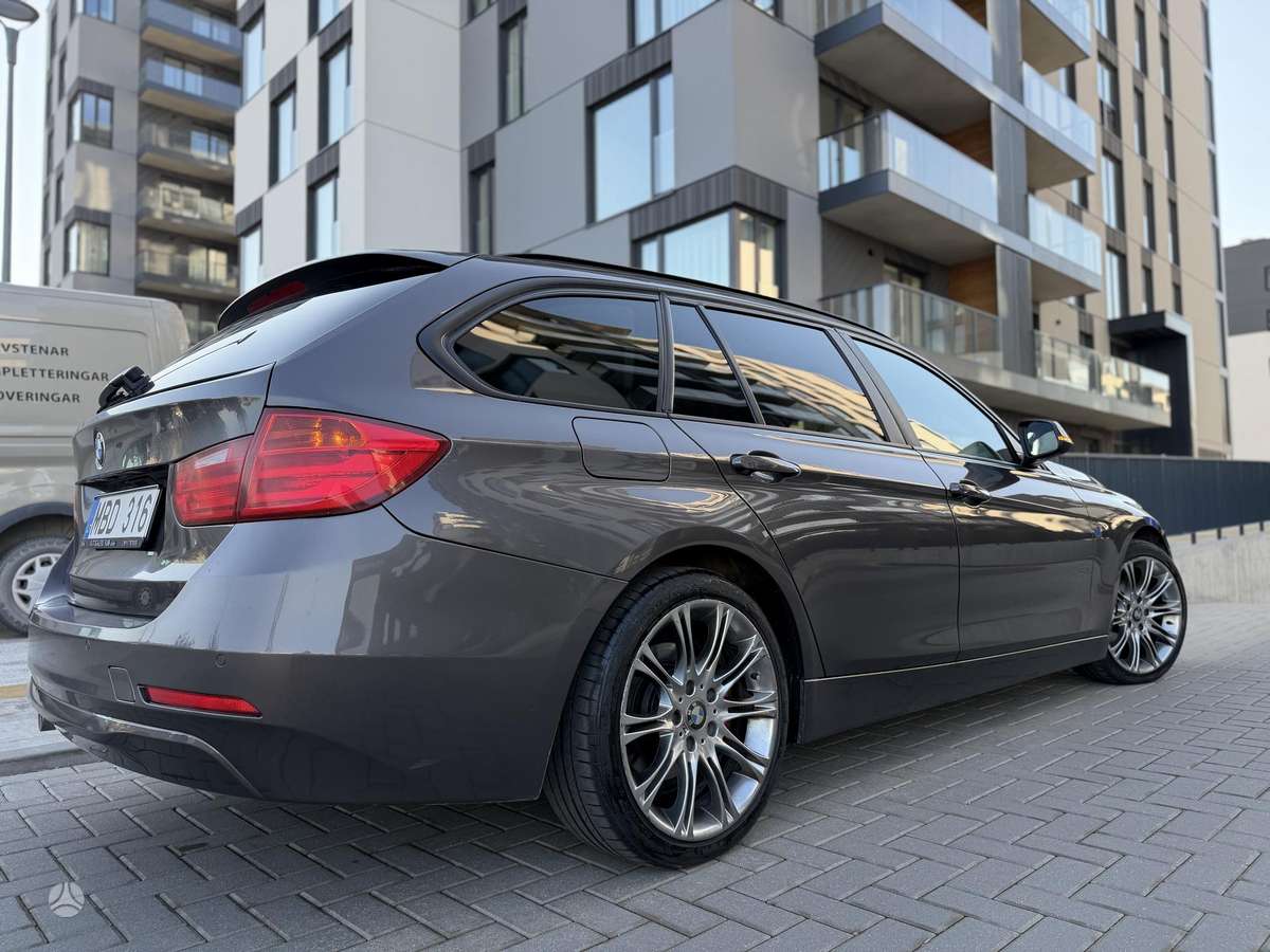 BMW 320, 2.0 l., universalas