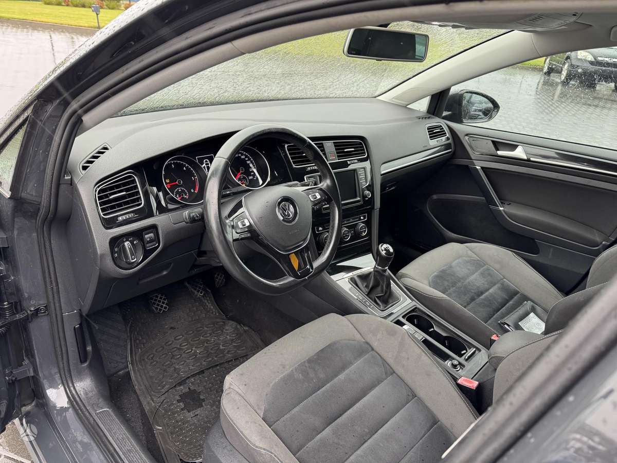 Volkswagen Golf, 2.0 l., hatchback