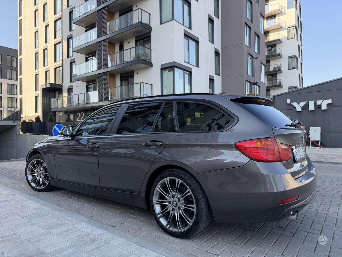 BMW 320, 2.0 l., wagon