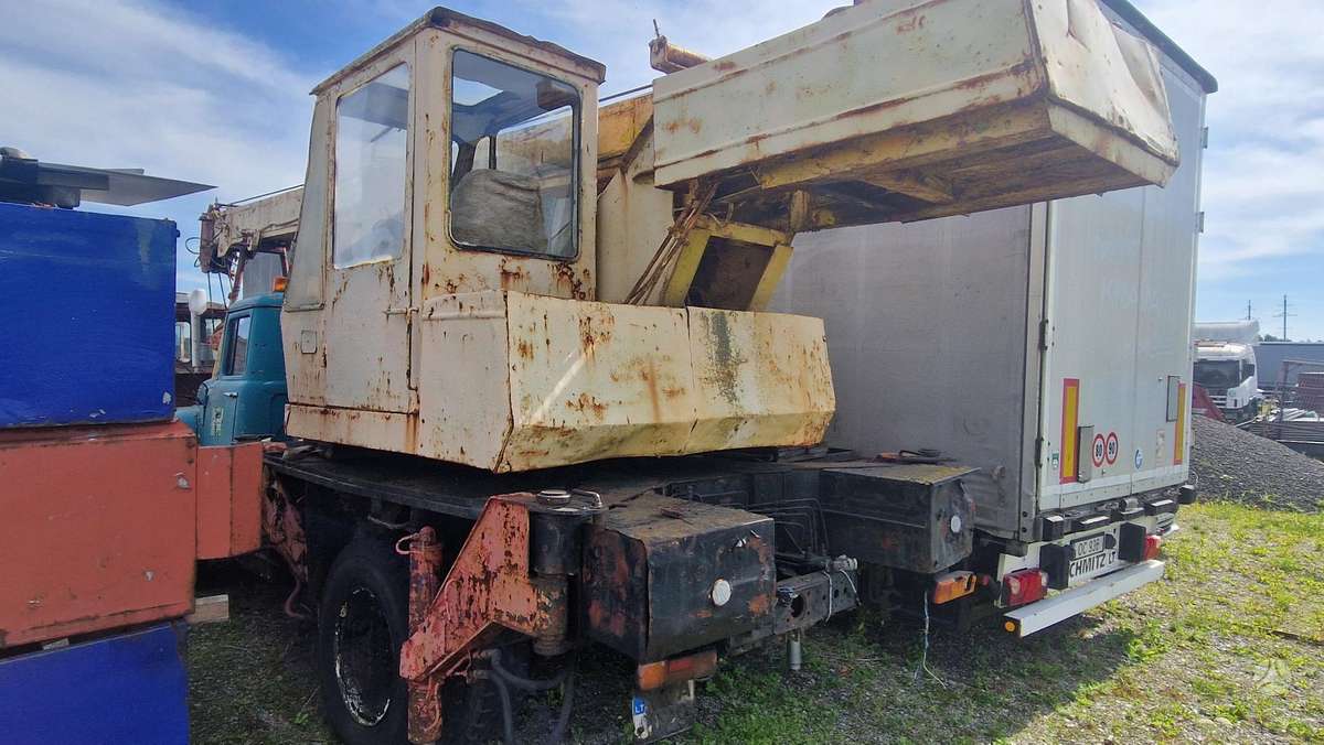 ZIL Kranas, su kranu