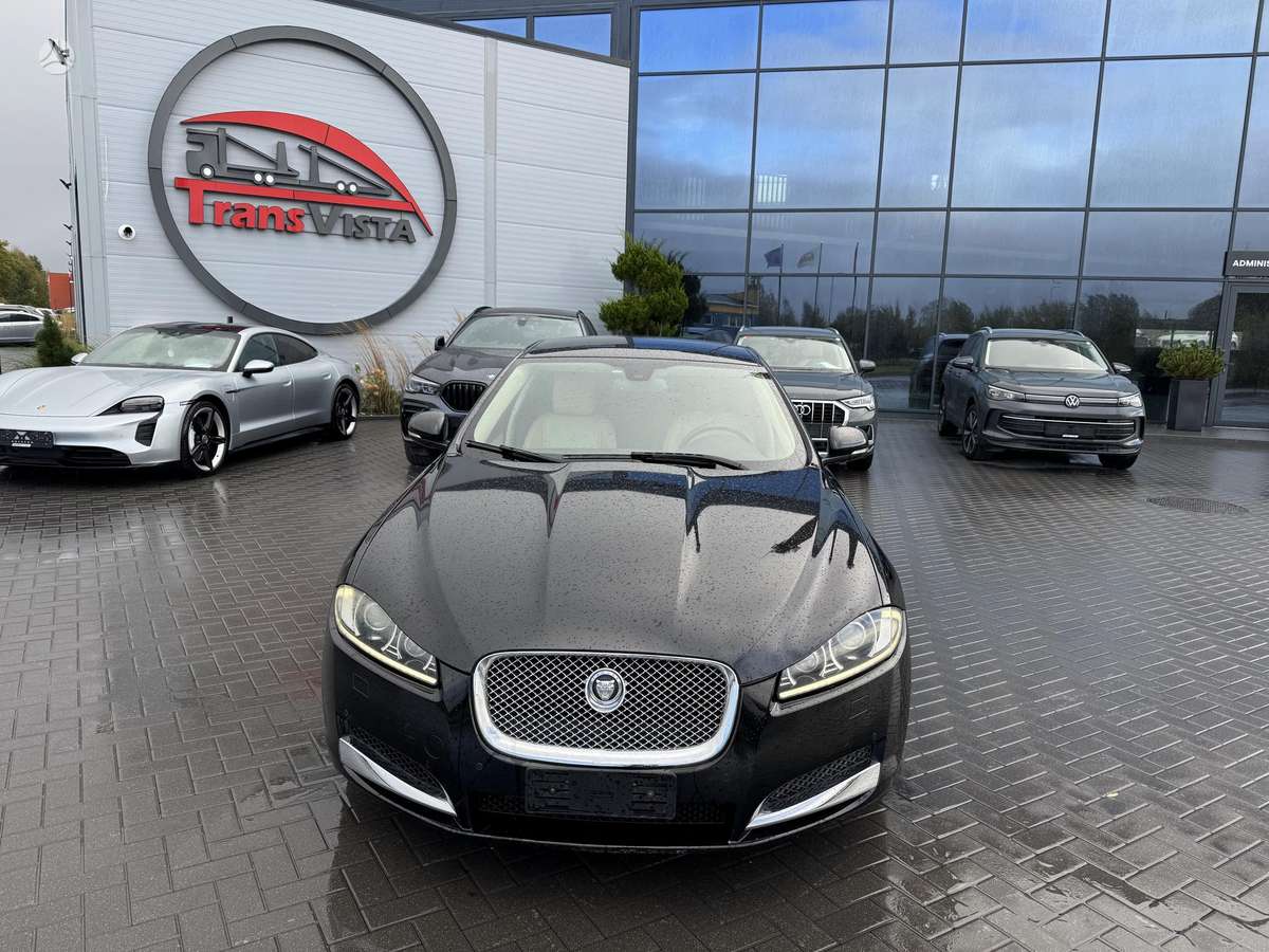 Jaguar XF, 2.2 l., Седан