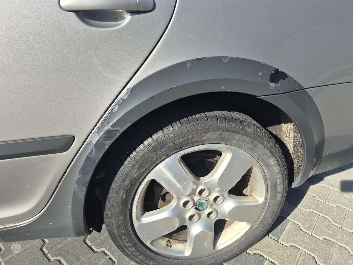 Skoda Octavia 2010 — photo 37