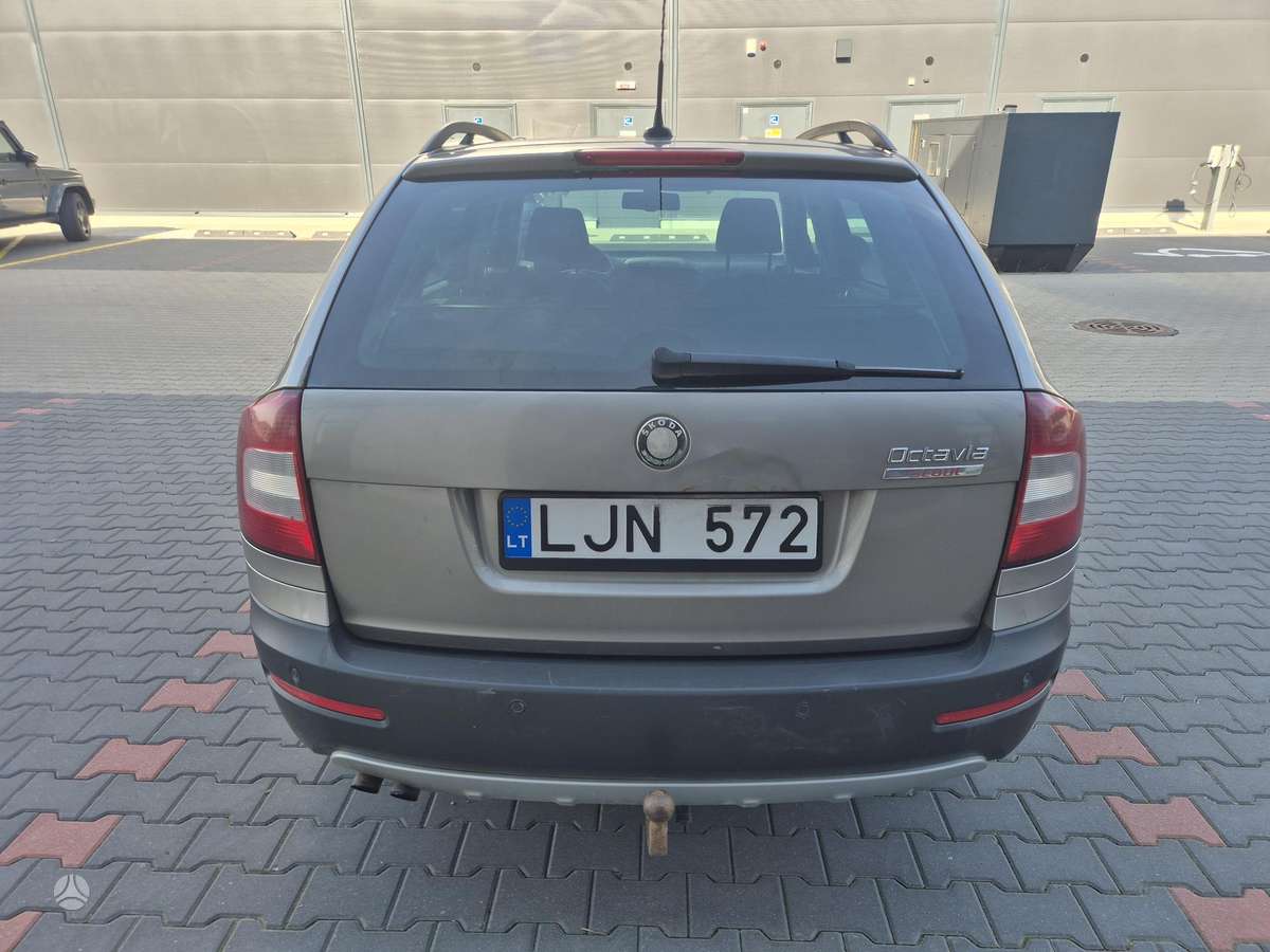Skoda Octavia 2010 — photo 6