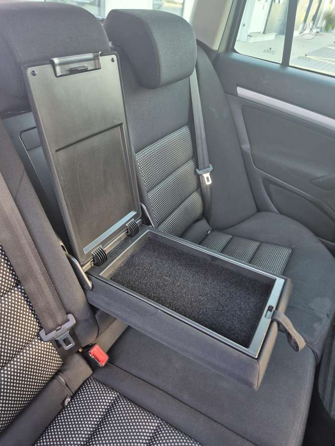 Skoda Octavia 2010 — photo 26