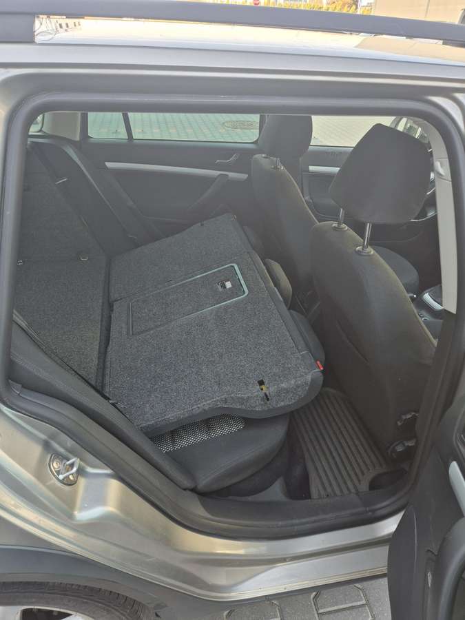Skoda Octavia 2010 — photo 21