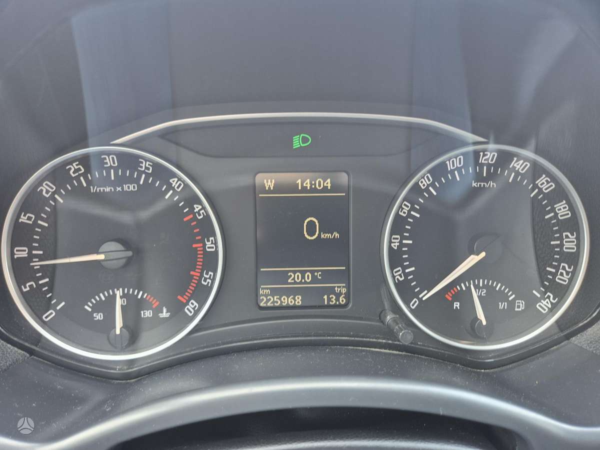 Skoda Octavia 2010 — photo 13