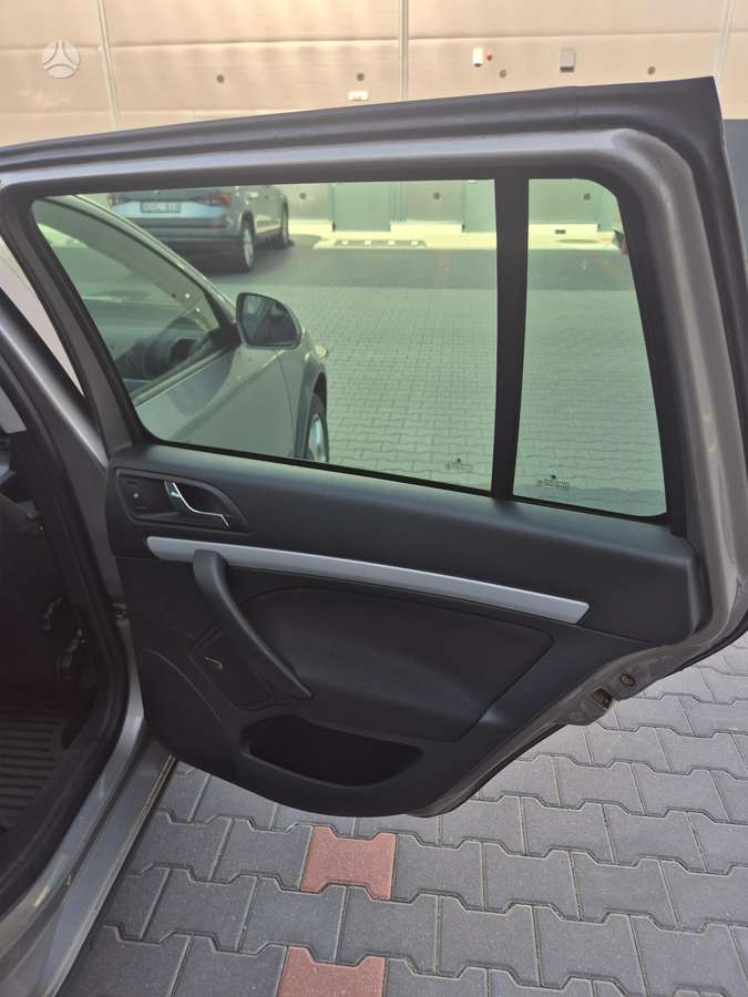 Skoda Octavia 2010 — photo 22
