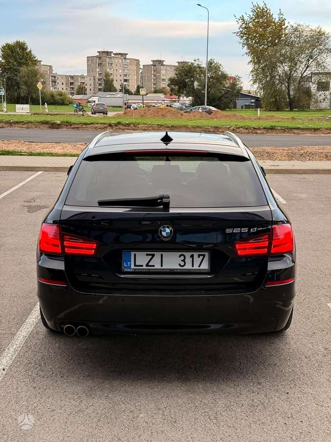BMW 525, 3.0 l., wagon