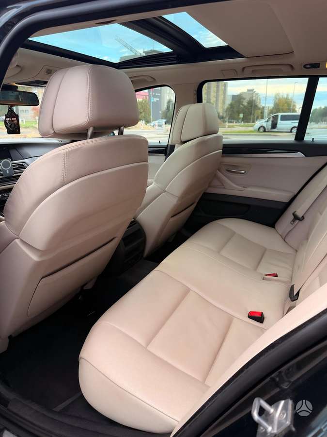 BMW 525, 3.0 l., Универсал