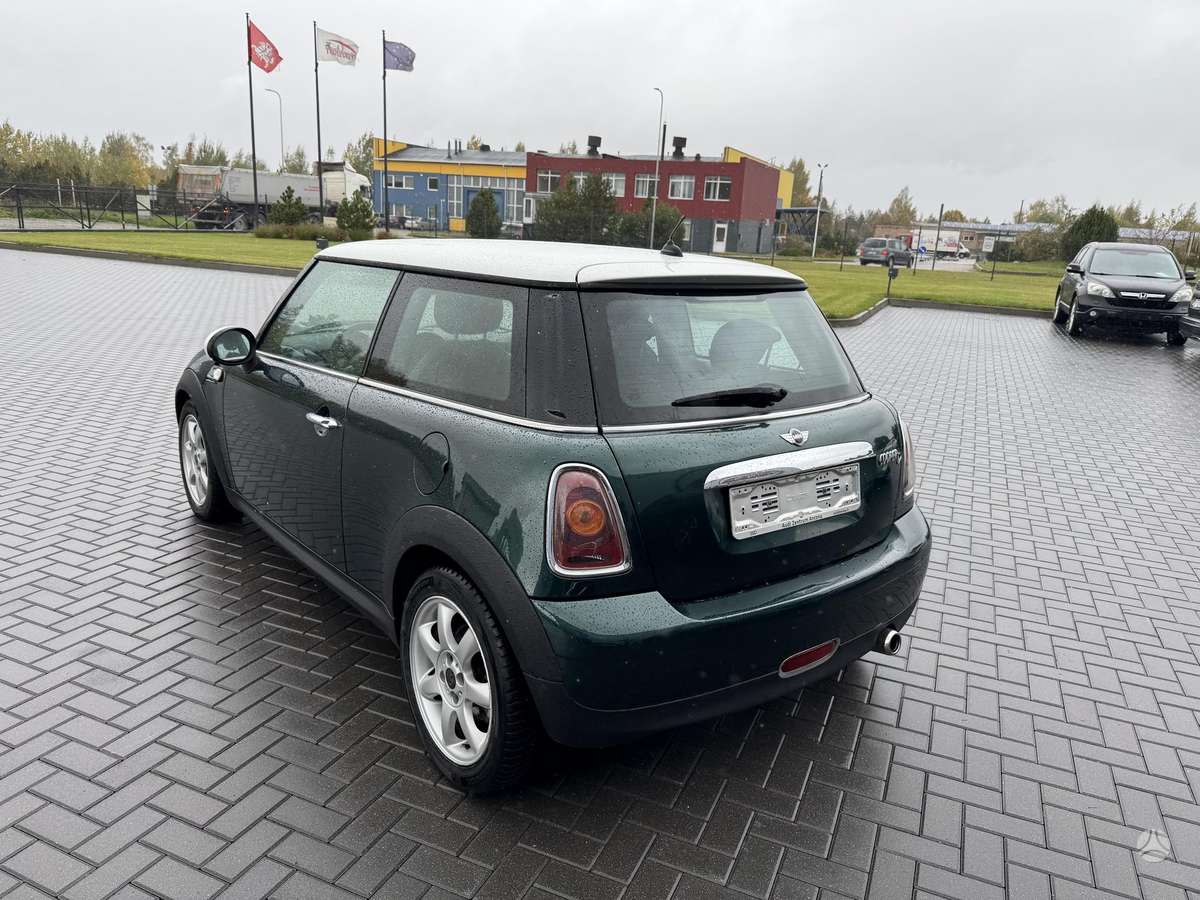 Mini Cooper, 1.6 l., Хэтчбек