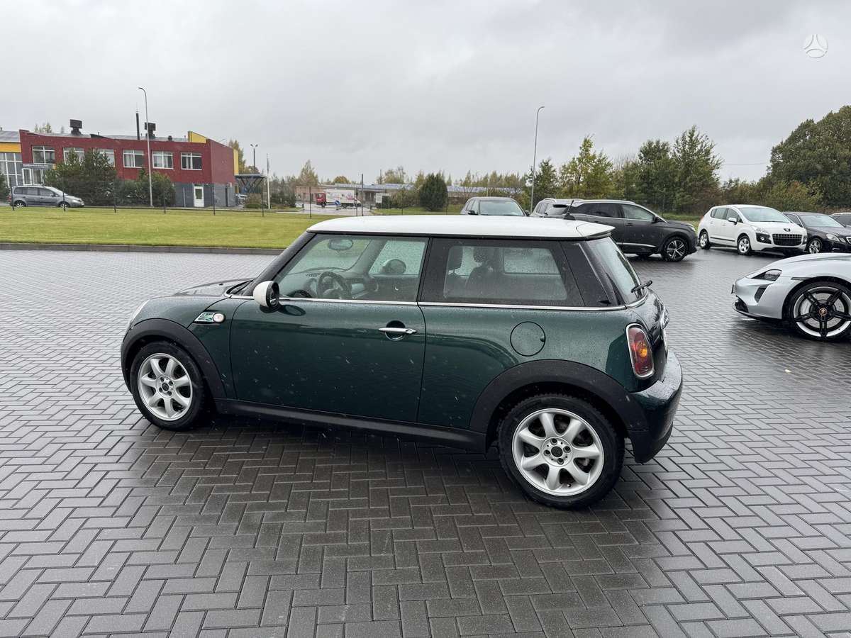 Mini Cooper, 1.6 l., Хэтчбек