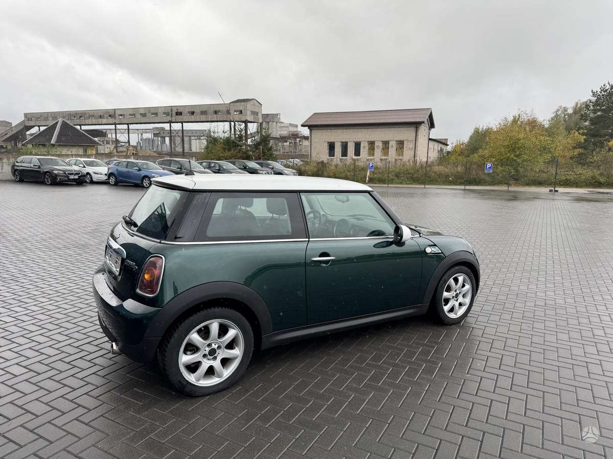 Mini Cooper, 1.6 l., Хэтчбек