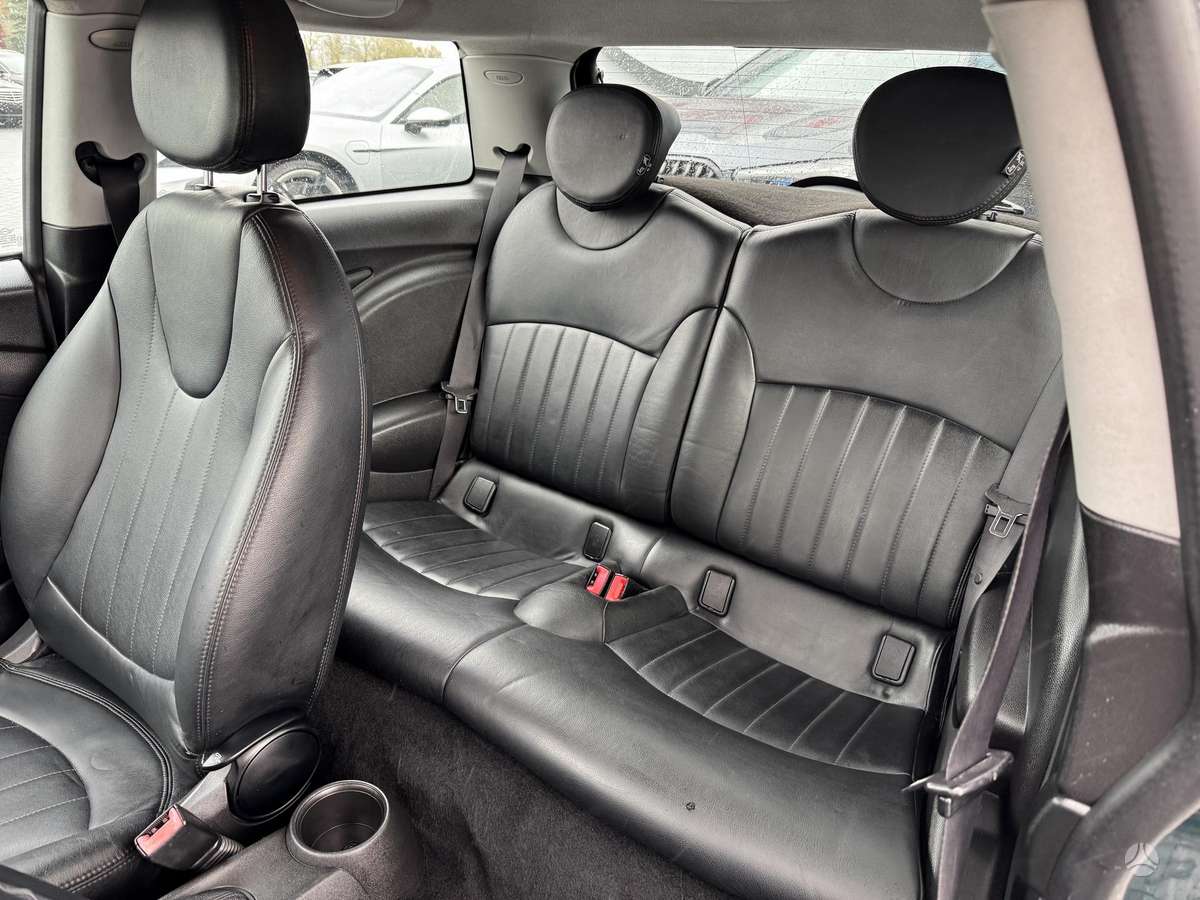 Mini Cooper, 1.6 l., Хэтчбек