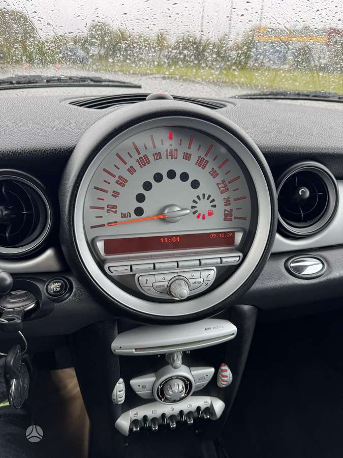 Mini Cooper, 1.6 l., Хэтчбек