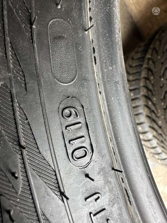 Nokian, winter 275/45 R20