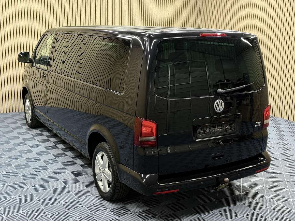 Volkswagen Multivan, 2.0 l., mpv / minivan