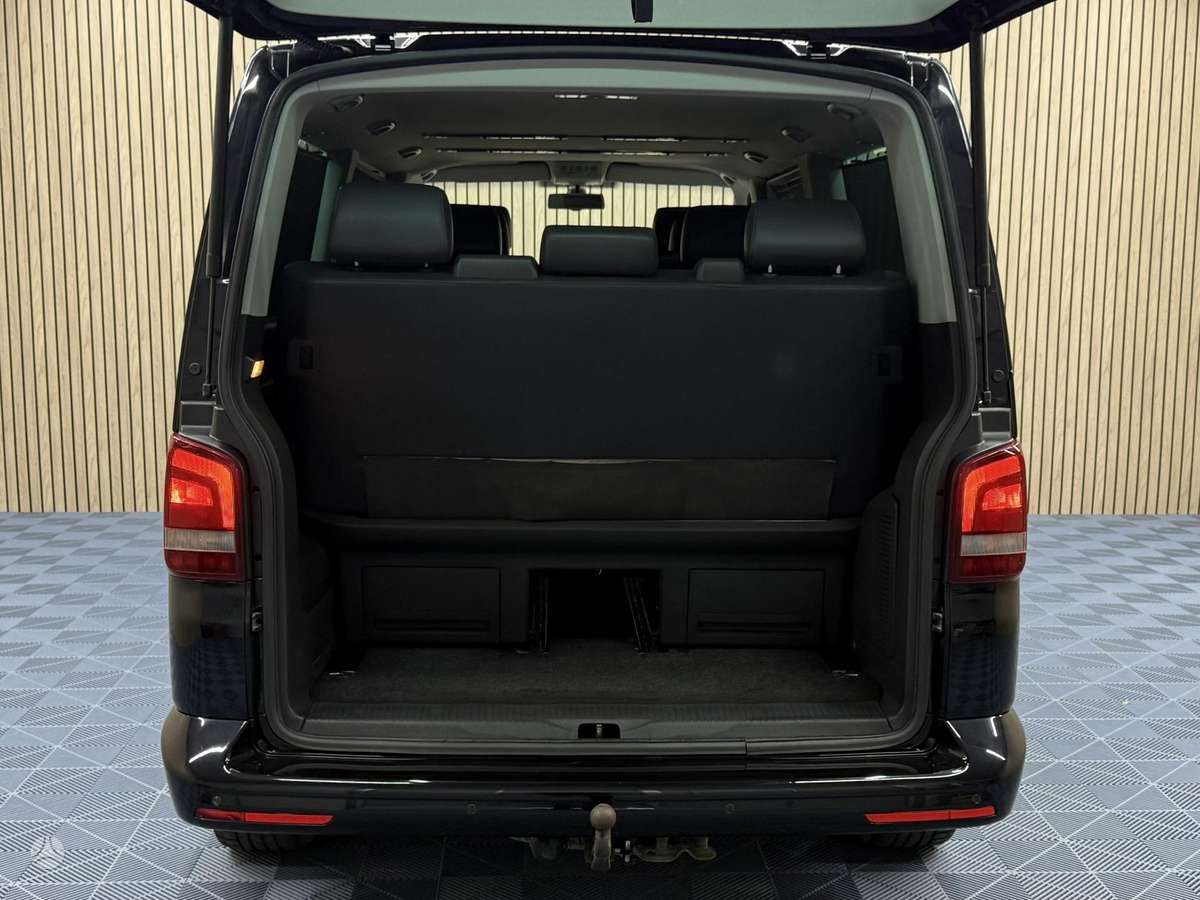 Volkswagen Multivan, 2.0 l., Минивэн