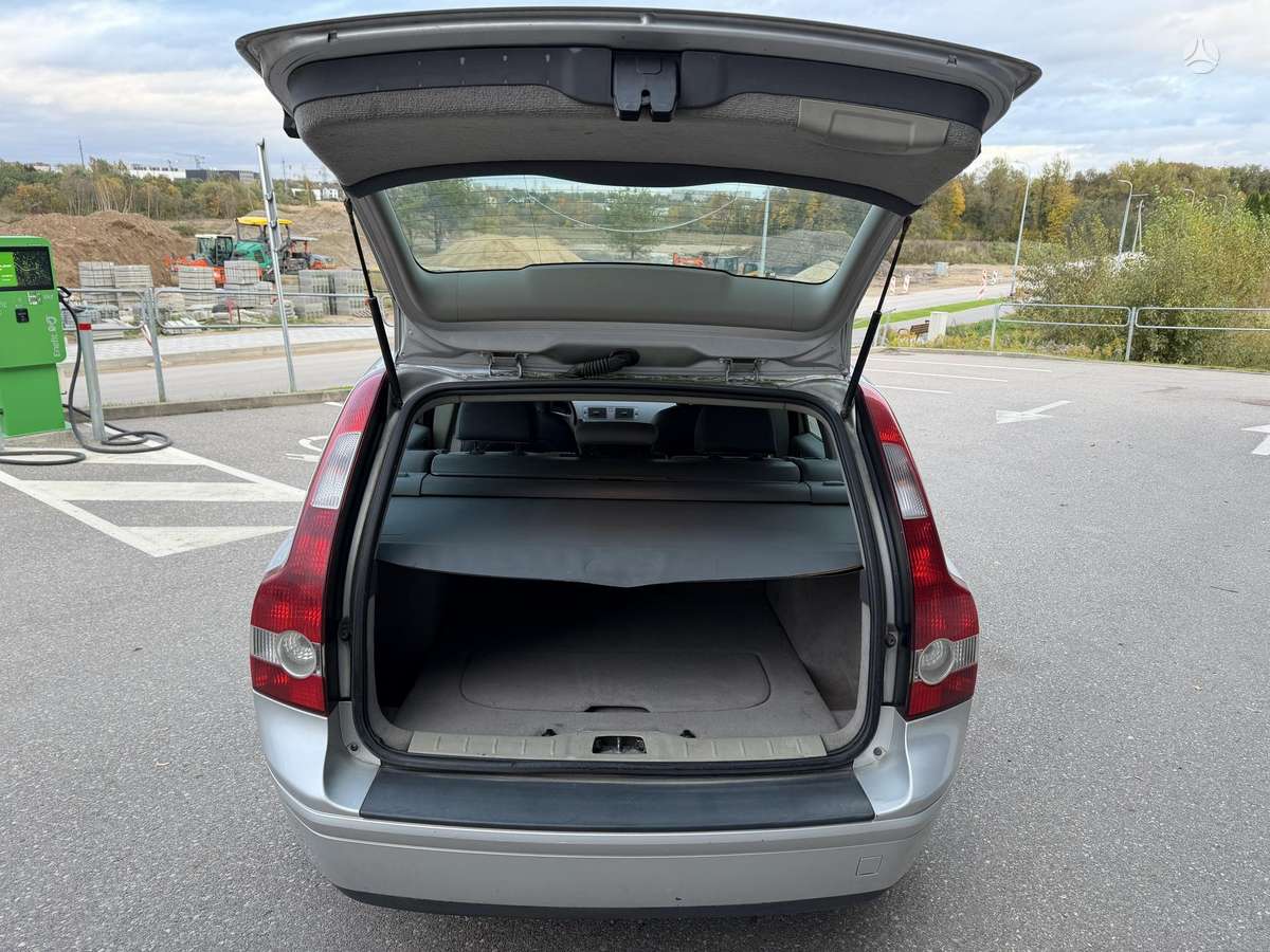 Volvo V50, 2.0 l., Универсал
