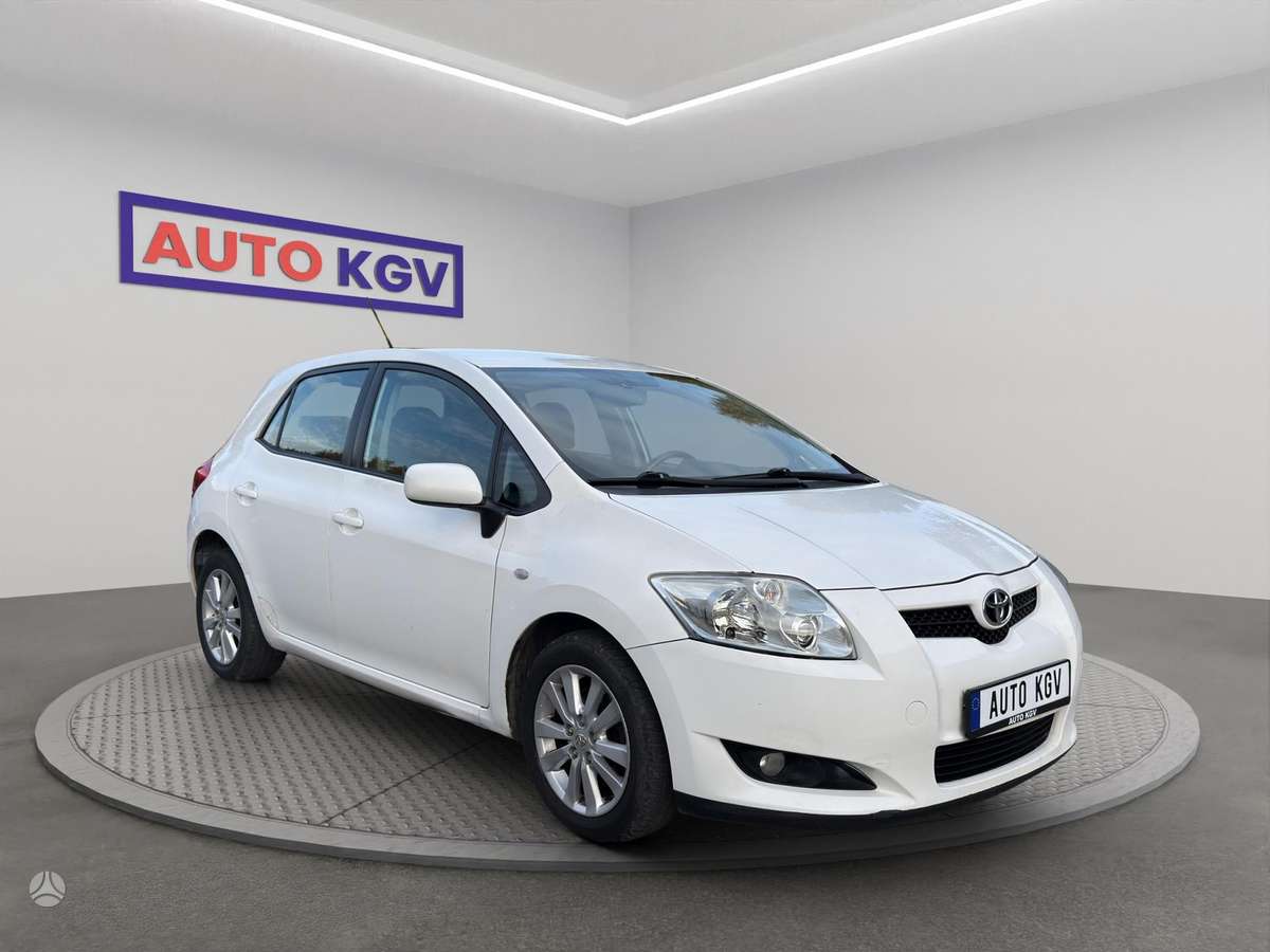 Toyota Auris, 2.0 l., hatchback