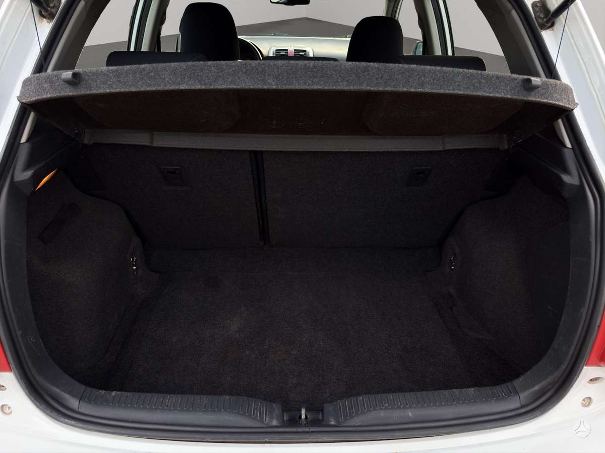 Toyota Auris, 2.0 l., hatchback