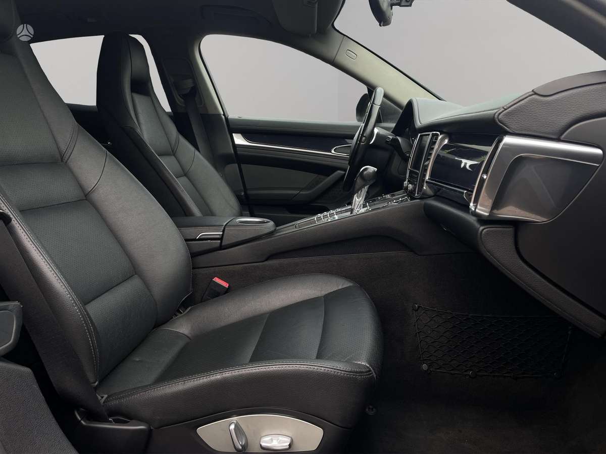 Porsche Panamera, 3.0 l., wagon
