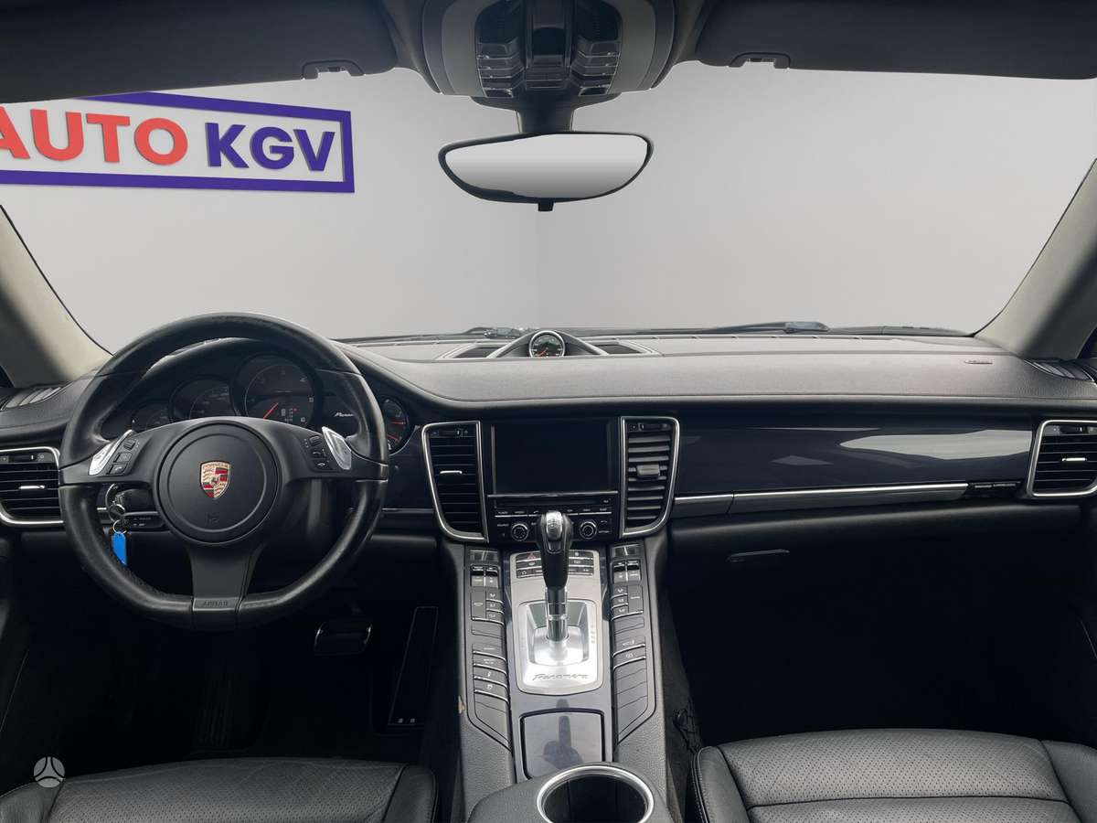 Porsche Panamera, 3.0 l., Универсал