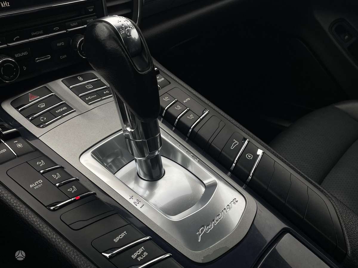 Porsche Panamera, 3.0 l., Универсал