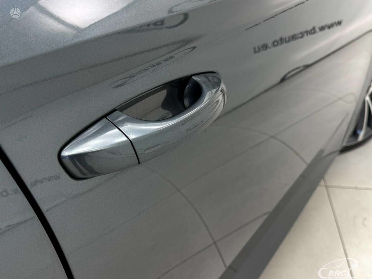 Skoda Superb, 2.0 l., universalas