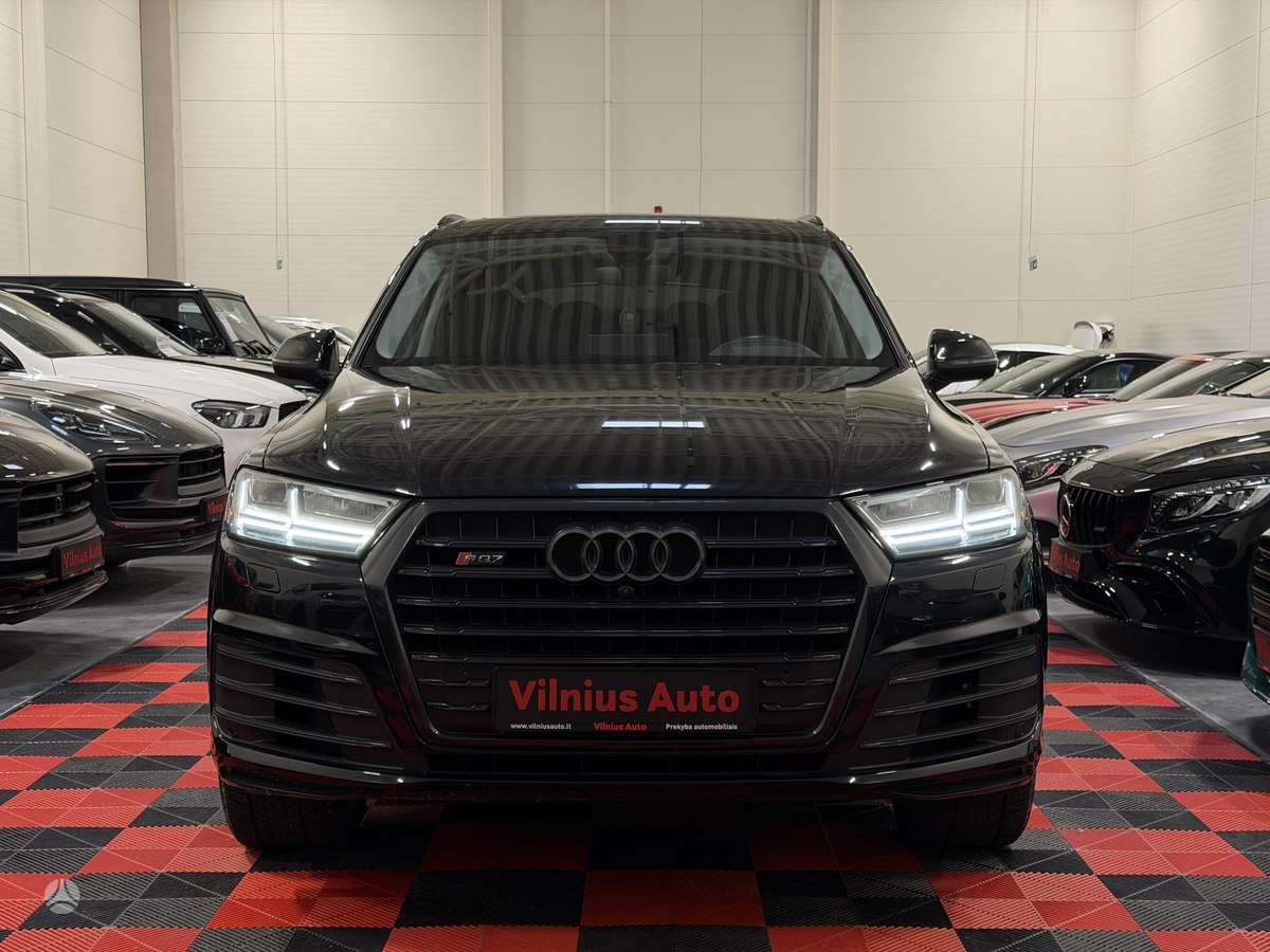 Audi SQ7, 3.0 l., off-road / crossover
