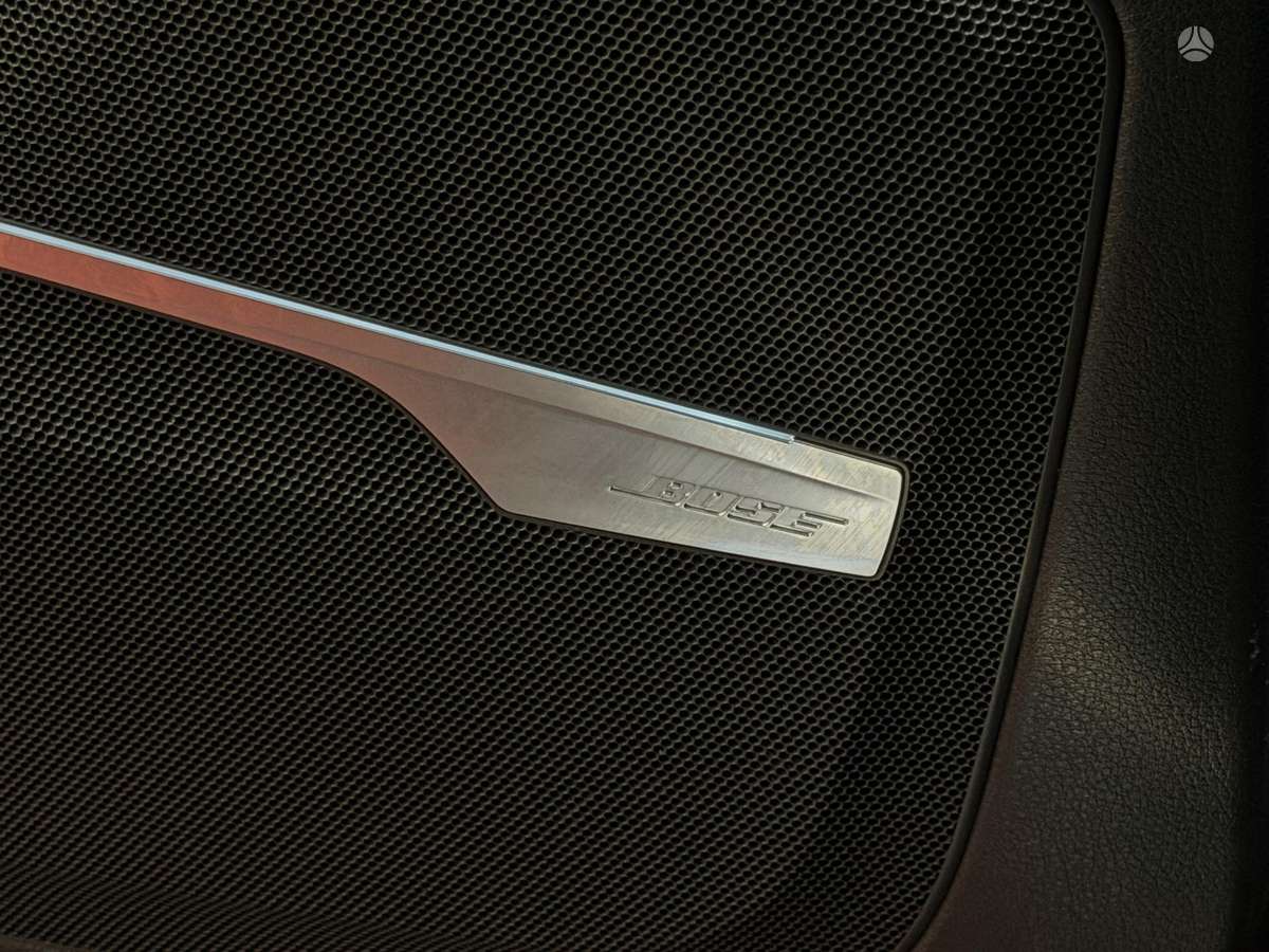 Audi SQ7, 3.0 l., off-road / crossover