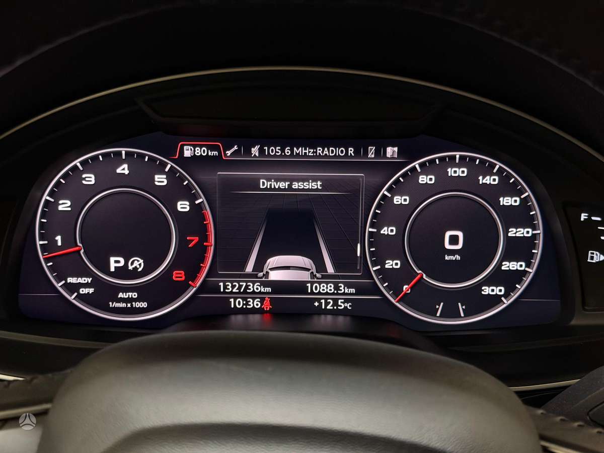 Audi SQ7, 3.0 l., off-road / crossover