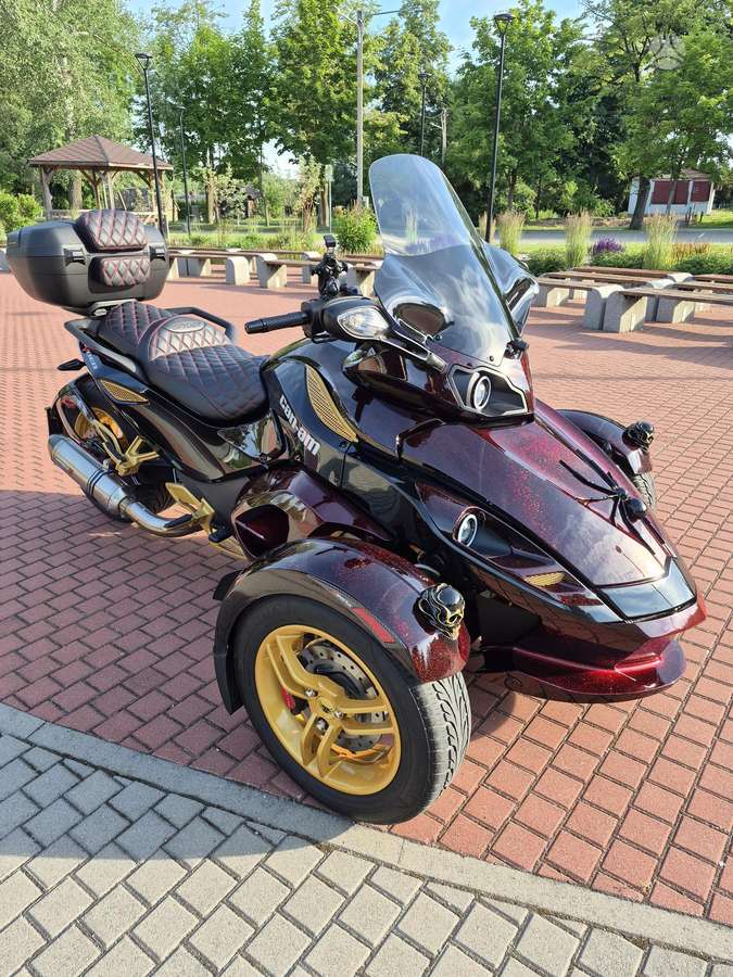 Can-Am Spyder 997cc, trikes