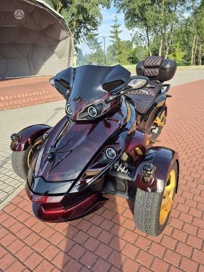 Can-Am Spyder 997cc, trikes