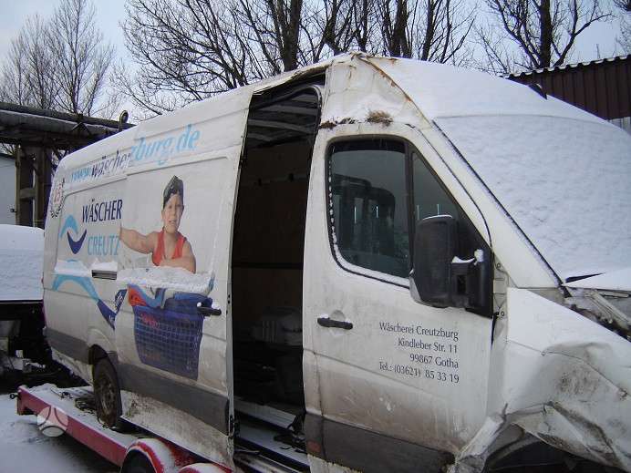 Volkswagen Crafter, preču