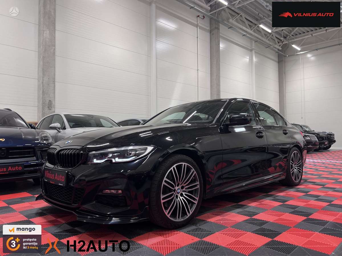 BMW 330, 2.0 l., Седан