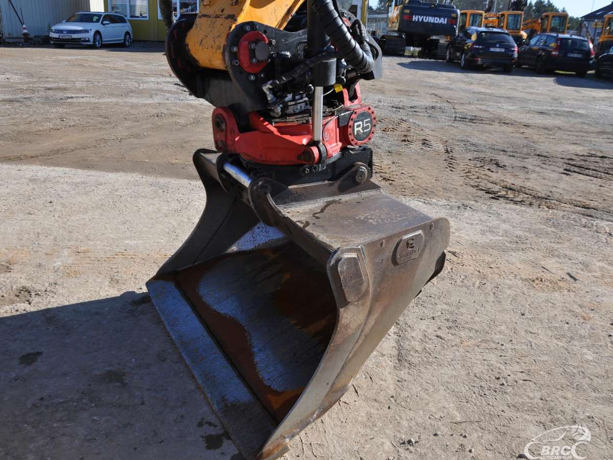 Hyundai HW160 Rototilt, excavator